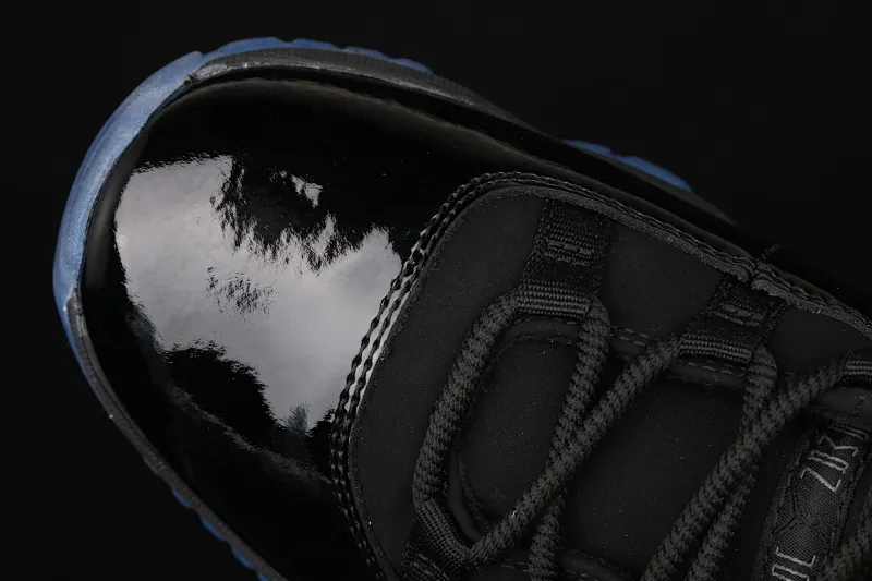 All categories Air Jordan Jordan series basketball shoes Air Jordan 11 X version Air Jordan 11 "Cap and Gown" AJ11 Joe 11 Black Gamma Black Warrior 378037-005